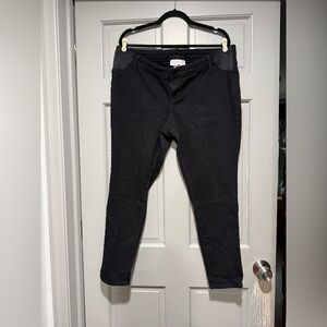 Isabel Maternity by Ingrid & Isabel Black Skinny Jeans